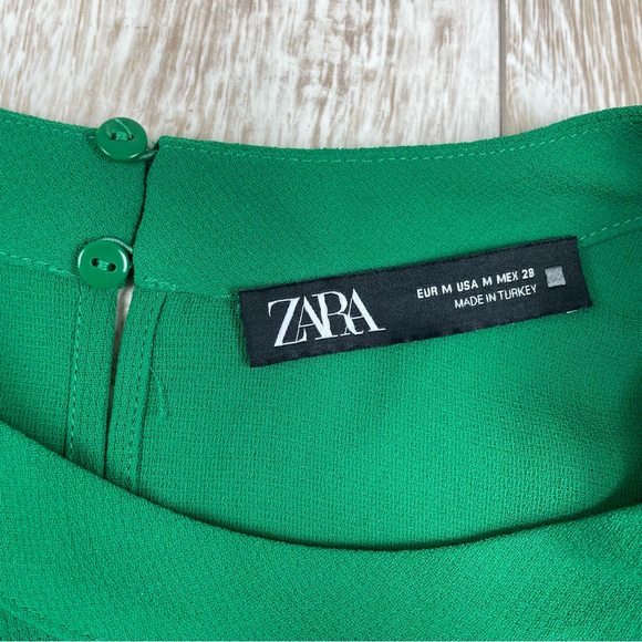 ZARA M Green Shirt with Button Detail - Picture 3 of 4
